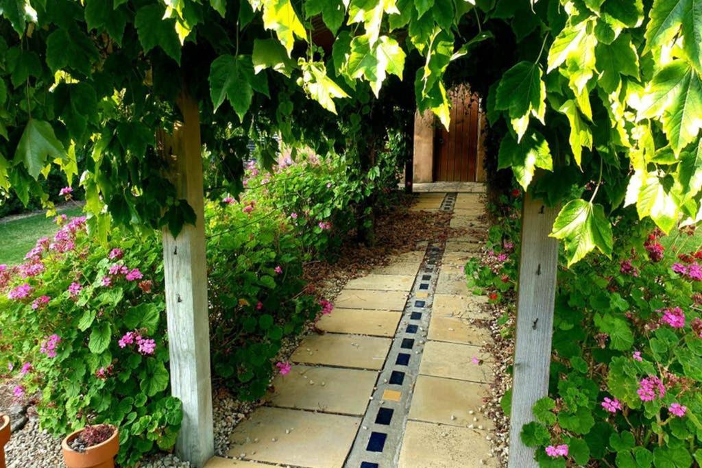 Bella Mia Tuscan Paradise مونت غامبير المظهر الخارجي الصورة
